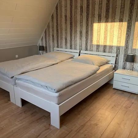 2-zimmer-wohnung Mit Moderner Ausstattung Apartment *